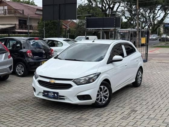 CHEVROLET ONIX 1.0 MPFI LT 8V FLEX 4P MANUAL CHEVROLET ONIX 1.0 MPFI LT 8V FLEX 4P MANUAL